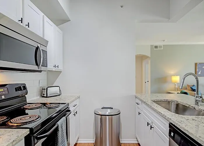 Landing Modern With Amazing Amenities Appartement